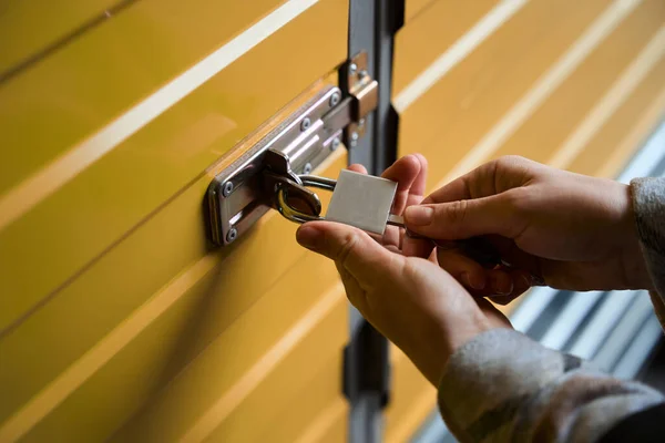 Cropped Photo Woman Hands Opening Lock Storage Locker — Stock Photo, Image