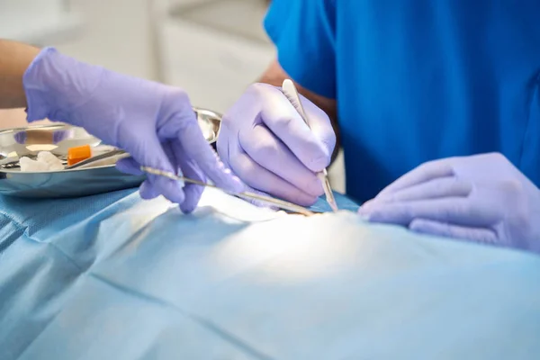 Cropped Photo Surgical Operation Which Shows Hands Doctor Assistant Process — Stock Photo, Image