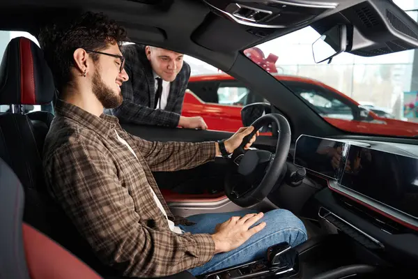 Smiling Man Sitting New Car Talking Salesman Choosing Automobile Buy — Stock Photo, Image