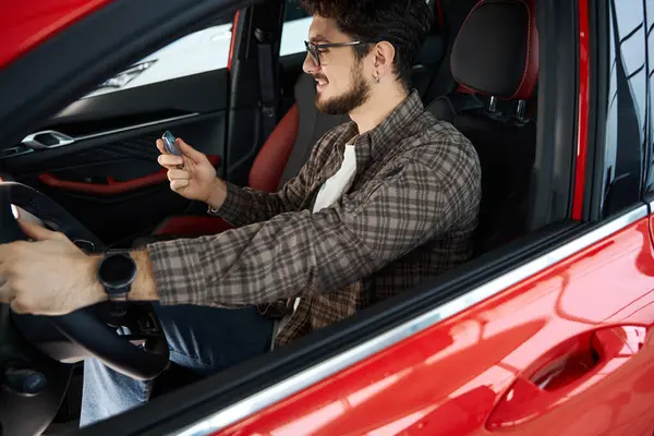 Handsome Happy Guy Holding Auto Key While Sitting Automobile Enjoying — Stock Photo, Image
