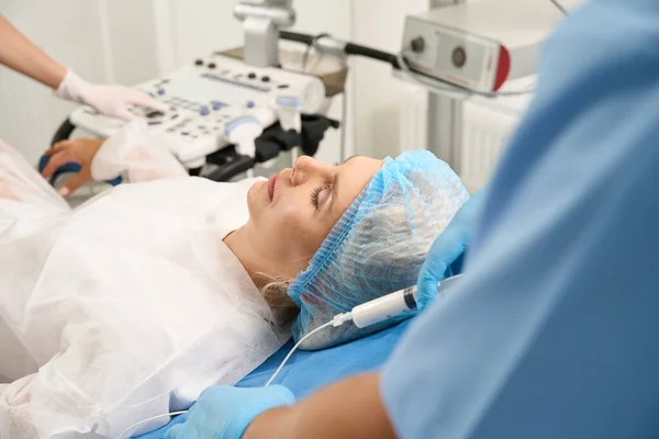 Selective Focus Pregnant Female Patient Having Examining Partial Reproductive Clinic — Stock Photo, Image