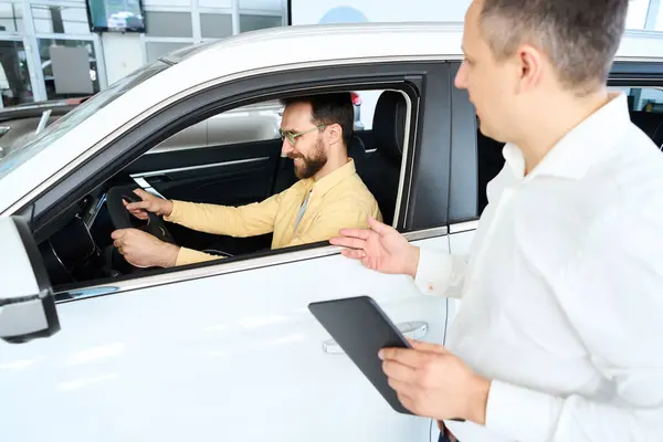 Manager Advises Client Test Drive Buyer Seated Drivers Seat — Stock Photo, Image