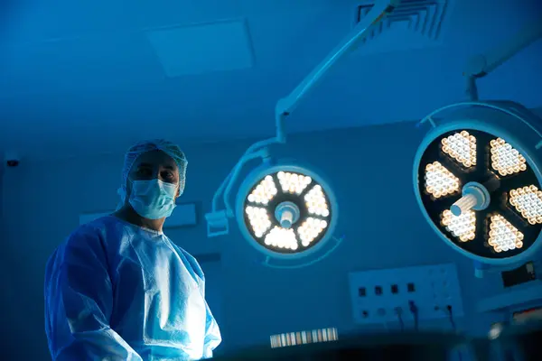 Male Surgeon Standing Operation Theater Hospital Preparing Operation Hospital — Stock Photo, Image