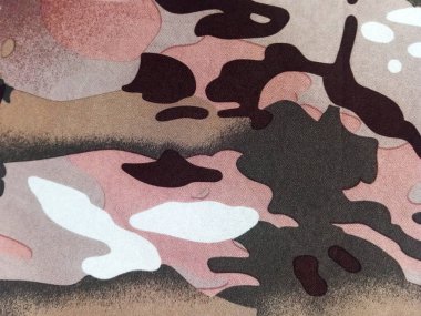 Askeri kamuflaj kumaşından yapılmış modern moda arka plan şablonu.