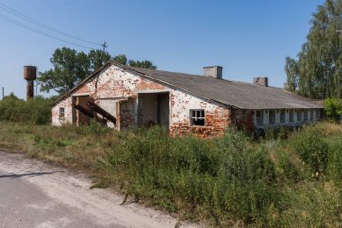 Eski bir çiftliğin kalıntıları. 