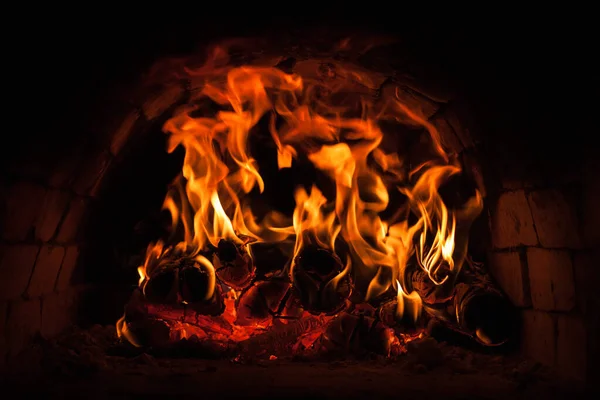 Oven Met Brandend Vuur Close Achtergrond — Stockfoto