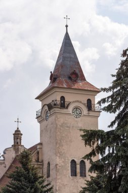 Gotik Katolik Kilisesi 'nin Kulesi