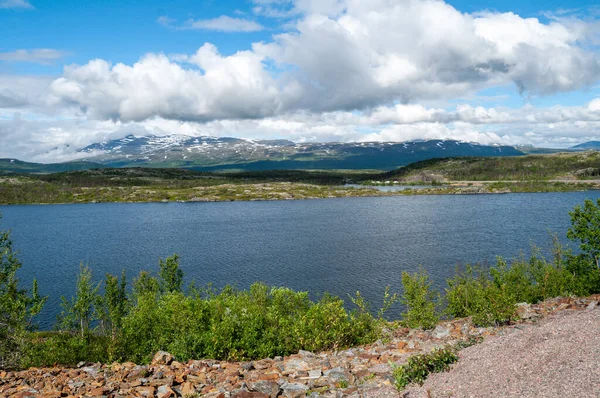 Озеро Національному Парку Абіско Півночі Швеції Ландшафт Горами Пагорбами — стокове фото