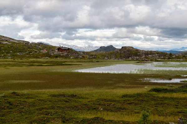 Panorama Górskiego Krajobrazu Pełnego Wzgórz Skał Północy Europy Norwegii Szwecji — Zdjęcie stockowe