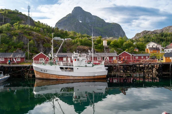 Malá Rybářská Vesnice Nusfjord Dřevěnými Domy Lofoten Norsko — Stock fotografie