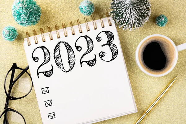 Rezoluția Anul Nou 2023 Birou Lista Rezoluțiilor 2023 Notebook Uri — Fotografie, imagine de stoc