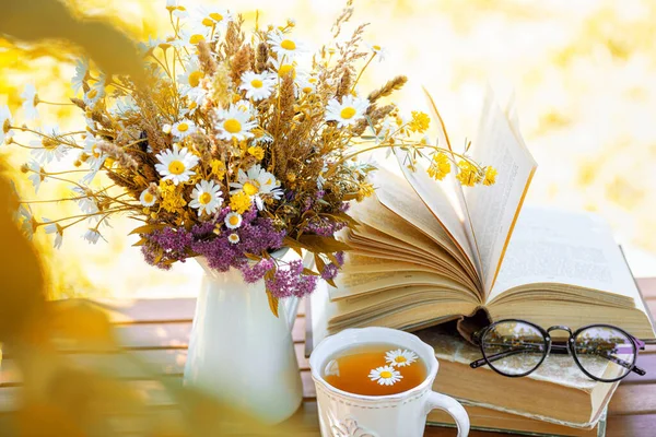 Bouquet Flowers Croissant Cup Tea Coffee Books Table Autumn Garden — Stock Photo, Image