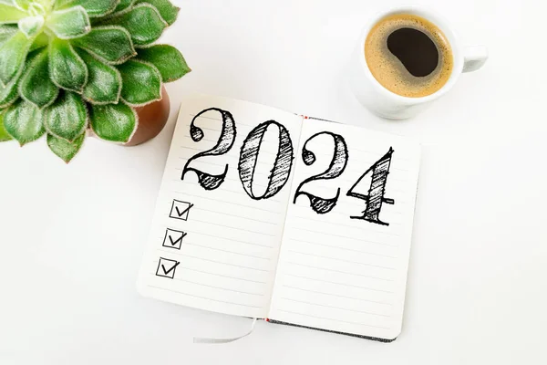 Resoluciones Año Nuevo 2024 Sobre Escritorio Blanco Lista Resoluciones 2024 — Foto de Stock