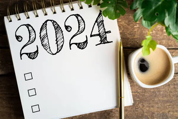 Resoluções Ano Novo 2024 Mesa 2024 Lista Metas Com Notebook Imagem De Stock