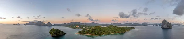Panorama Dramatique Plage Paradisiaque Maremegmeg Près Nido Sur Île Philippine — Photo