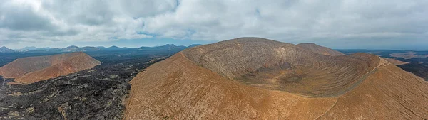 Obraz Panoramatického Trubce Nad Pustým Sopečným Národním Parkem Timanfaya Lanzarote — Stock fotografie