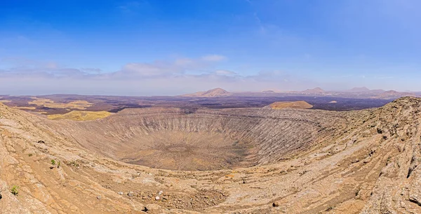 Panoramatický Výhled Sopečný Kráter Caldera Blanca Lanzarote Během Dne — Stock fotografie