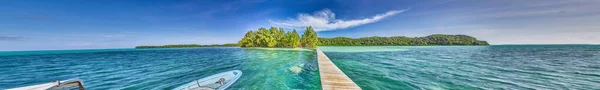 Panoramautsikt Över Carp Island Piren Palau Dagtid — Stockfoto