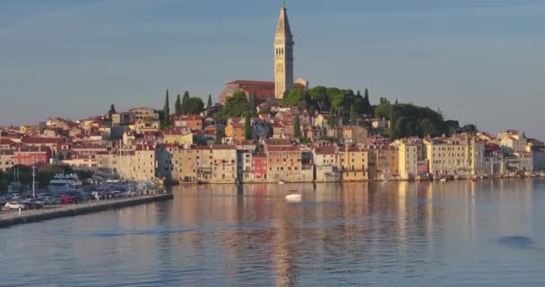 Drone Video Historic Croatian Coastal Town Rovinj Sunrise Summer — Stockvideo