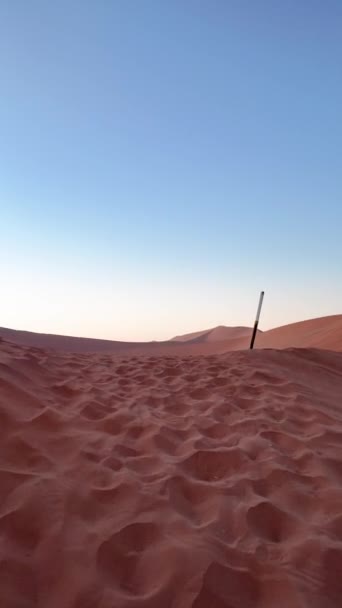 Video Los Últimos Metros Caminata Deathvlei Desierto Namib Mañana Amanecer — Vídeos de Stock