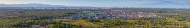 Moerfelden-Walldorf ve Frankfurt 'un gökyüzü manzarası