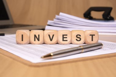 Servet inşa etmek ve finansal geleceği etkin bir şekilde güvence altına almak için hayati önem taşıyan temel yatırım kavramlarını araştırın.