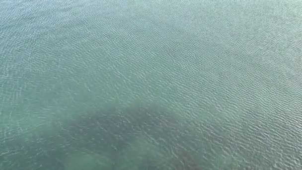 Вид Воздуха Аквамариновую Поверхность Моря Грубая Морская Текстура Вид Сверху — стоковое видео