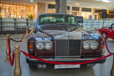 Rolls Royce 1977, retro araba sergisi, Romanya, Iasi 2020