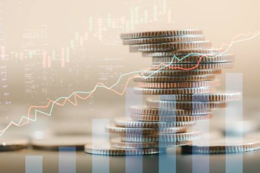 Yığınla para biriktiriyorum. Finansal yatırım ve iş konsepti için çifte teşhir.