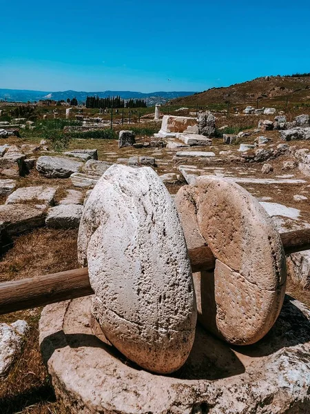 Antik ephesus şehrinin kalıntıları, hindi. 