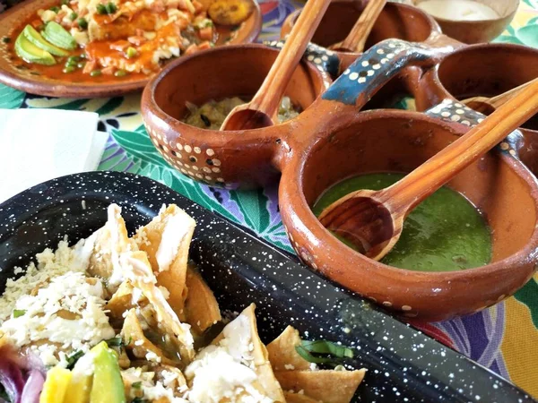 Salsa Meksiko Sarapan Meksiko Dengan Sause Spisy — Stok Foto