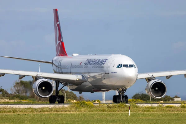 Luqa Malta April 2023 Turkish Airlines Airbus A330 303 Reg — Stock Photo, Image