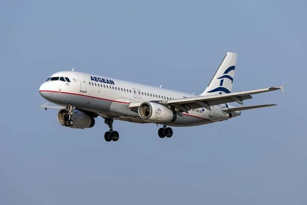 Luqa Malta Junio 2023 Aegean Airlines Airbus A320 232 Reg — Foto de Stock