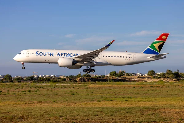 Luqa Málta 2023 Július Dél Afrikai Airways Airbus A350 941 Stock Fotó