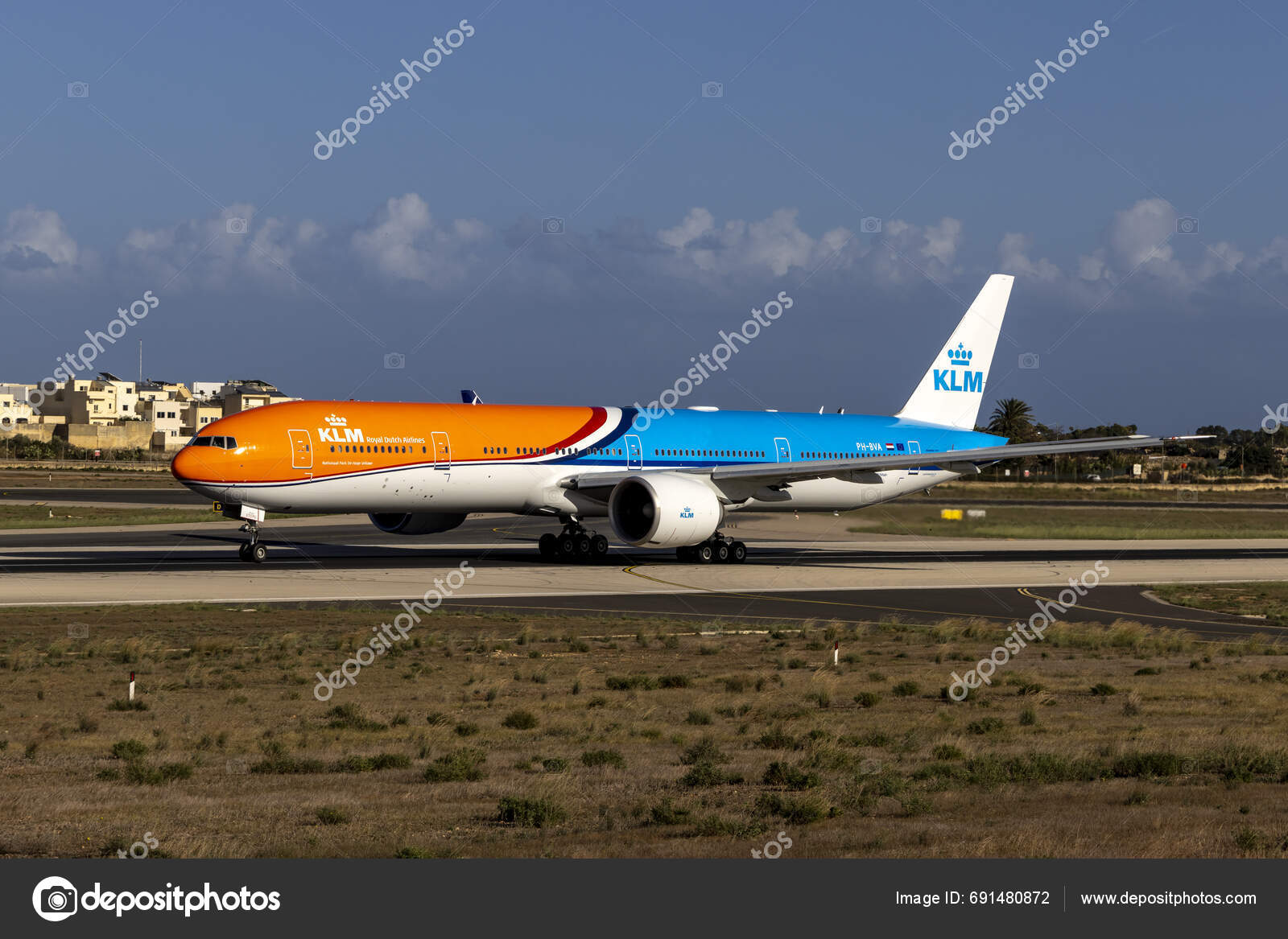 Luqa Malta November 2023 Klm Royal Dutch Airlines Boeing 777 Stock