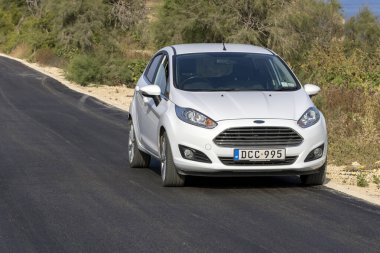 Luqa, Malta - 3 Haziran 2023: 2016 model Ford Fiesta Titanium Ecoboost.