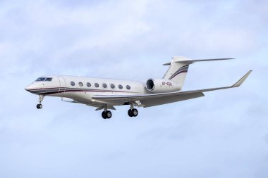 Luqa, Malta - 16 Ocak 2024: Katar Havacılık Yöneticisi Gulfstream G650ER (G-VI) (REG: A7-CGU) bu operatör için yeni bir uçak.