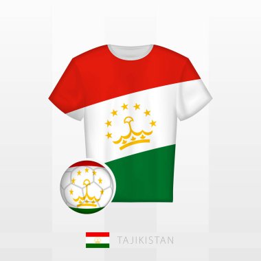 Tacikistan milli takımının futbol üniforması ve Tacikistan bayrağı. Futbol forması ve bayraklı futbol topu..