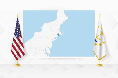 Rhode Island haritası ve bayrak standında Rhode Island bayrakları.