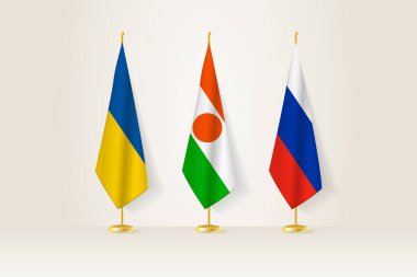 Diplomatik Toplantı Temsilcisi, Ukrayna, Nijer ve Rusya Bayrakları. Diplomatik Standartlarda Bayraklar.