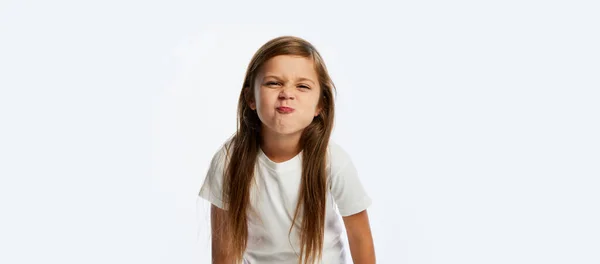 Grimace Retrato Menina Idade Escolar Elementar Aluno Roupas Estilo Casual — Fotografia de Stock