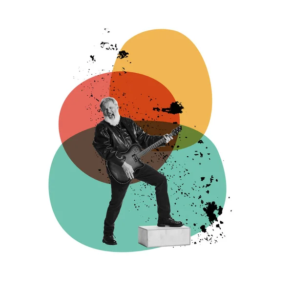 Музыкант Стильный Эмоциональный Старший Мужчина Играет Гитаре Абстрактном Фоне Коллаж — стоковое фото