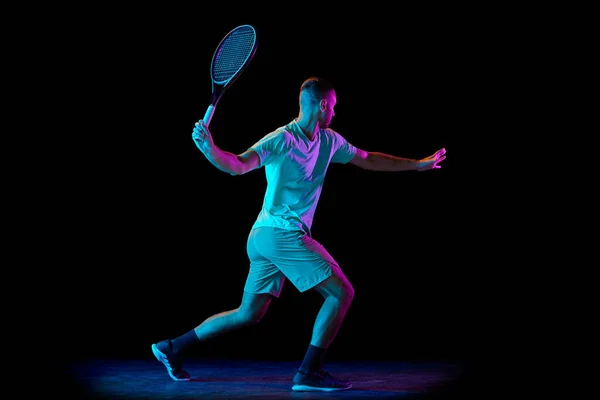 Sportovec Hraje Tenis Mladý Sportovec Profesionální Tenista Pohybu Akce Izolovaná — Stock fotografie