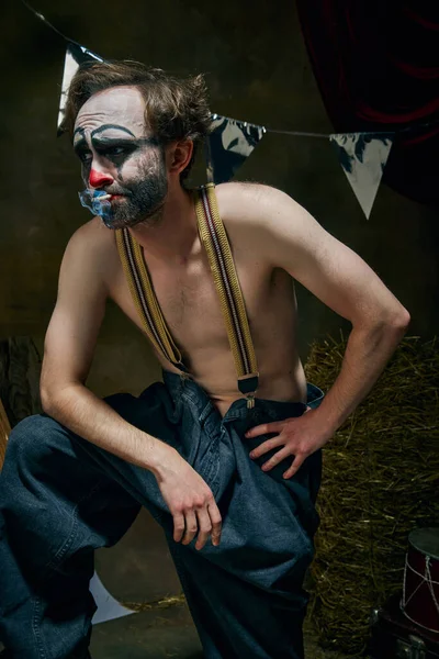 Känslomässig Man Ledsen Manlig Clown Ledsen Går Igenom Personlig Tragedi — Stockfoto