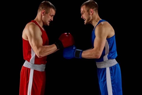 Saludo Rival Dos Hermanos Gemelos Boxeadores Profesionales Boxeo Deportivo Azul —  Fotos de Stock