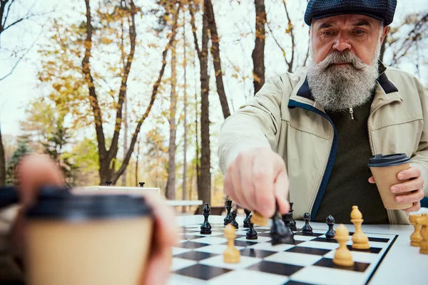Portrait Senior Man Playing Chess Drinking Tea Park Daytime Fall — Stock Photo, Image