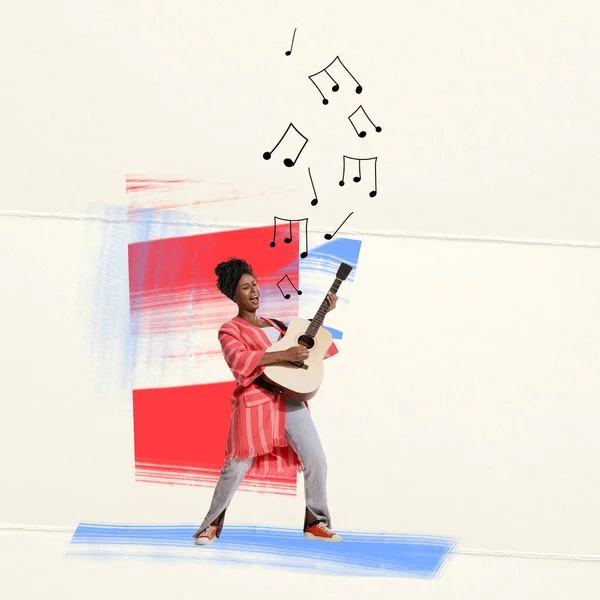 Hudebník Stylová Emoční Africká Žena Hrající Kytaru Přes Abstraktní Pozadí — Stock fotografie