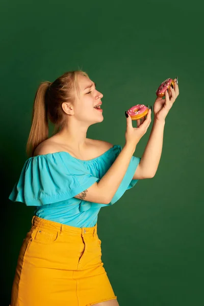 Sweets Emotional Young Beautiful Girl Student Summer Outfit Goofing Glazed — Stock Photo, Image