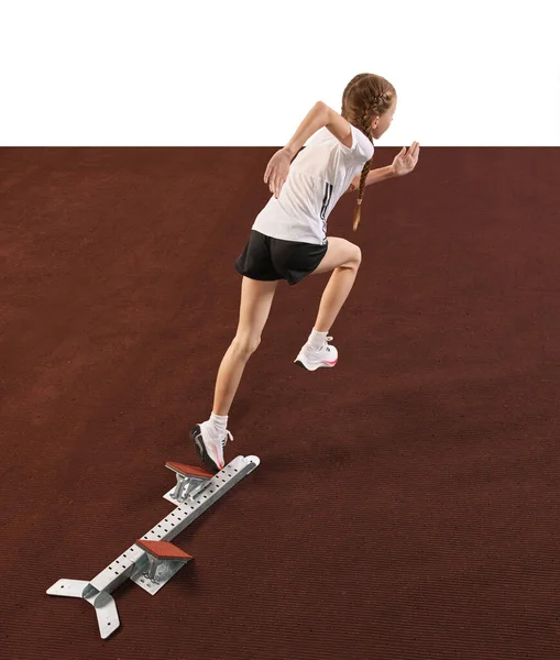 Běžící Technika Zadní Pohled Začátečnici Běžkyně Trati Která Vybočuje Startovního — Stock fotografie