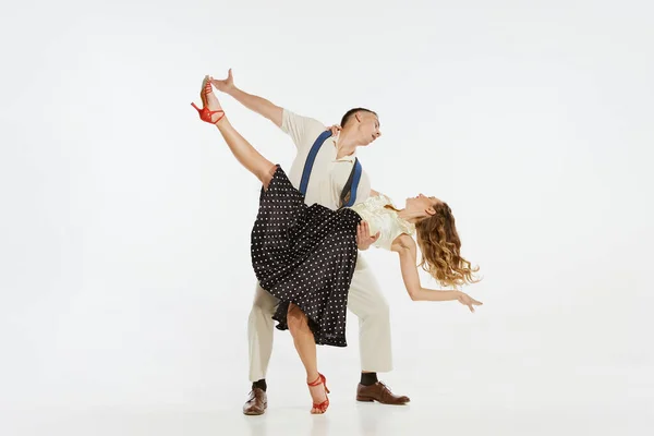 Dynamický Portrét Šťastných Stylových Energických Tanečníků Tancujících Lindy Hop Nebo — Stock fotografie